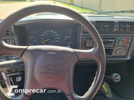 BLAZER 2.2 MPFI DLX 4X2 8V