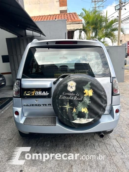 Pajero TR4 2.0/ 2.0 Flex 16V 4x4 Mec.