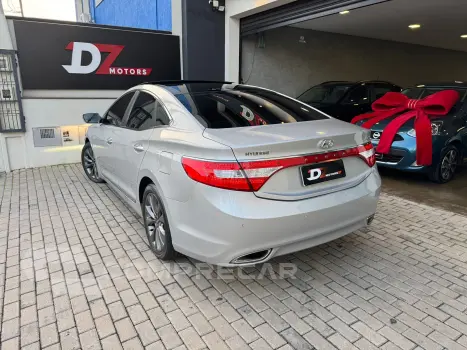 AZERA 3.0 MPFI GLS V6 24V