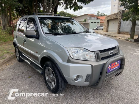FORD ECOSPORT 2.0 4WD 16V 4 portas
