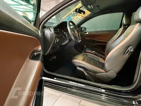 SAVEIRO 1.6 VHT Cross CE 8V