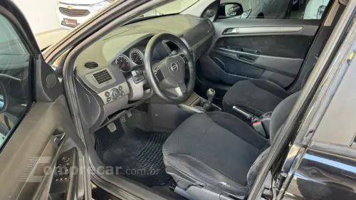 VECTRA 2.0 MPFI GT Hatch 8V