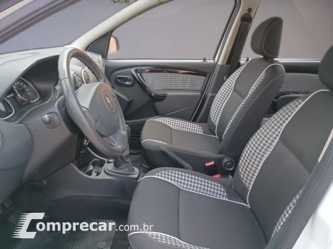 SANDERO 1.6 STEPWAY TWEED 8V FLEX 4P MANUAL
