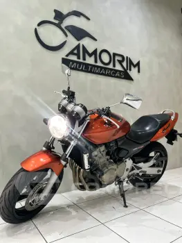 HORNET 600