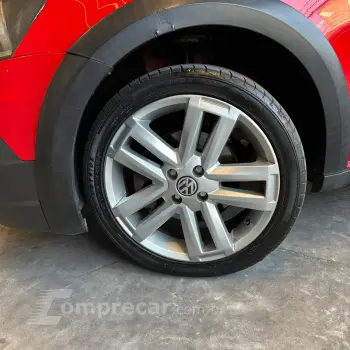 SAVEIRO 1.6 Cross CD 16V