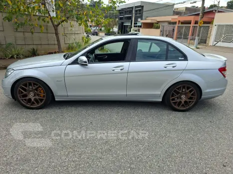 C 180 1.8 Cgi Classic 16V Turbo Gasolina 4P Automático