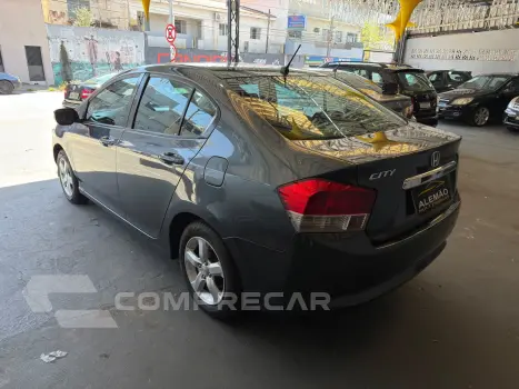 CITY 1.5 LX Sedan 16V