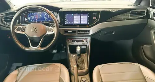 NIVUS HIGHLINE 1.0 200 TSI FLEX AUT.