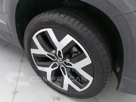 TAOS 1.4 250 TSI TOTAL FLEX HIGHLINE AUTOMÁTICO