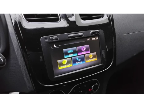 SANDERO 1.6 16V SCE FLEX INTENSE X-TRONIC