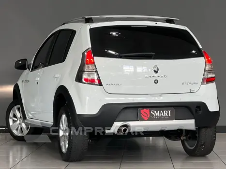 SANDERO 1.6 STEPWAY 16V FLEX 4P AUTOMÁTICO
