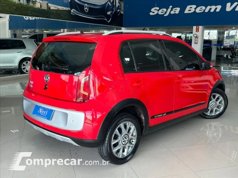Volkswagen CROSS UP 1.0 MPI 12V FLEX 4P AUTOMATIZADO 4 portas