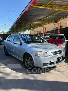 ASTRA 2.0 MPFI Advantage 8V