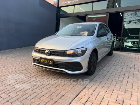 Volkswagen Polo Track 1.0 Flex 12V 5p 4 portas