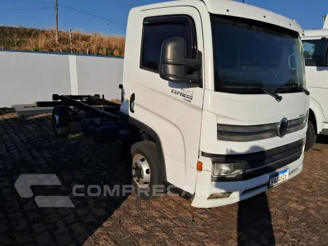 EXPRESS 4X2
