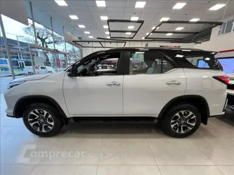 HILUX SW4 2.8 D-4d Turbo Diamond 7L 4X4