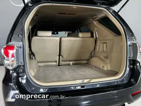 Hilux SW4 3.0 TDI 4x4 SRV 5L