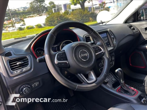 COMPASS 2.0 16V Trailhawk 4X4
