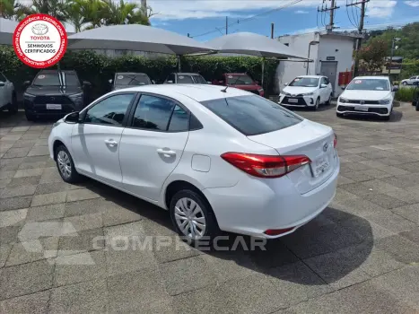 YARIS 1.5 16V FLEX SEDAN XL LIVE MULTIDRIVE