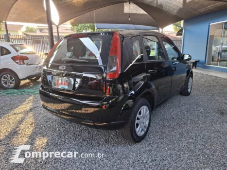 FIESTA HATCH - 1.6 ROCAM SE PLUS 8V 4P MANUAL