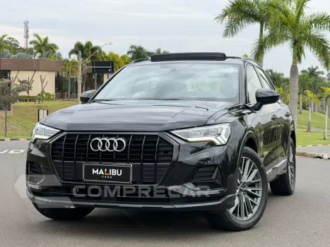 Audi Q3 1.4 35 TFSI Black S Tronic 4 portas