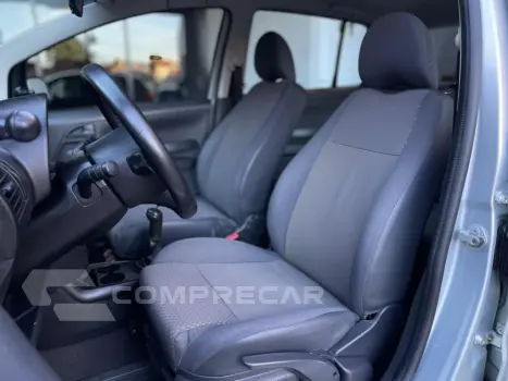 FOX 1.0 MI 8V FLEX 4P MANUAL