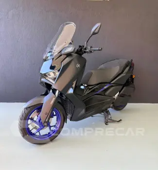 Xmax 300