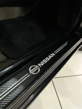 GRAND LIVINA 1.8 16V