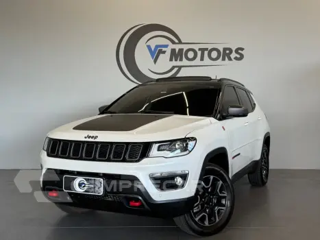 COMPASS 2.0 16V DIESEL TRAILHAWK 4X4 AUTOMÁTICO