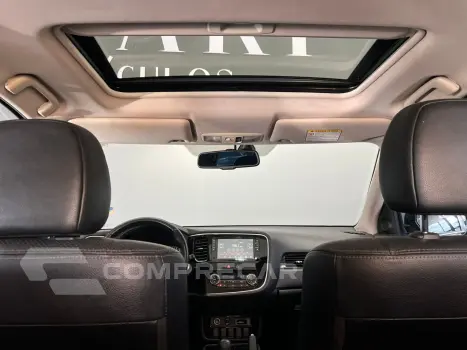 OUTLANDER 2.0 COMFORT 16V GASOLINA 4P AUTOMÁTICO