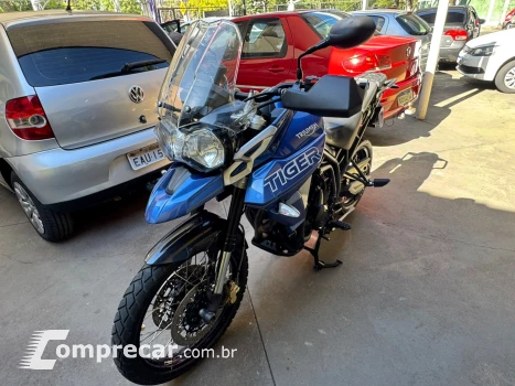 Triumph tigger xc 800