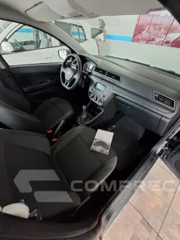 VOYAGE 1.0 12V MPI Totalflex