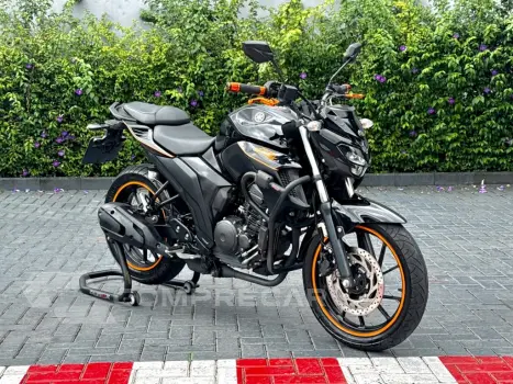 Yamaha FZ25 FAZER ABS