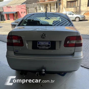 Polo Sedan 1.6 Mi Total Flex 8V 4p