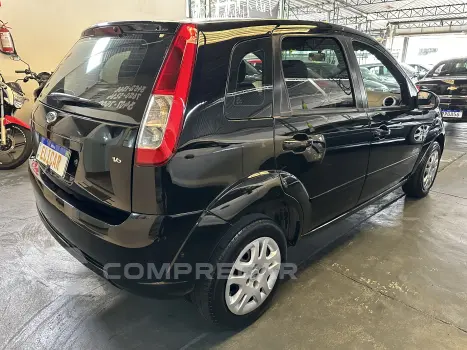 FIESTA 1.6 MPI Class Hatch 8V