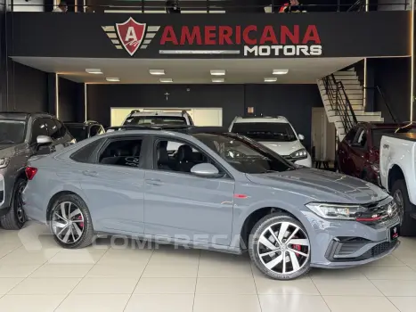 Volkswagen Jetta 2.0 4P 350 TSI GLI AUTOMÁTICO DSG 5 portas