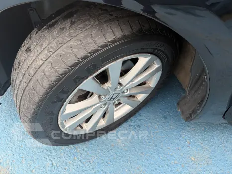 CIVIC 1.8 LXL 16V