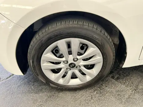 HB20S 1.6 COMFORT PLUS 16V FLEX 4P AUTOMATICO