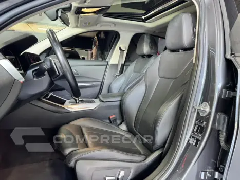 320i 2.0 16V TURBO ACTIVE FLEX GP  4P