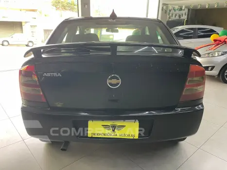 ASTRA 2.0 MPFI Advantage 8V