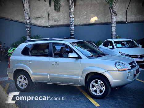 Hyundai TUCSON 2.0 MPFI GLS 16V 143cv 2WD 4 portas