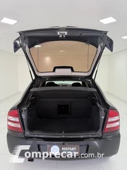 ASTRA 2.0 MPFI Advantage 8V