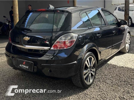 VECTRA 2.0 MPFI GT HATCH 8V FLEX 4P MANUAL