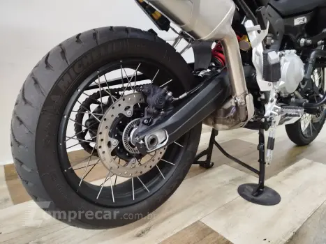 F850 GS TRIPLE BLACK