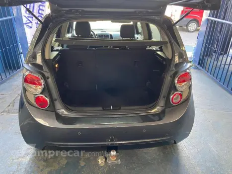 CHEV SONIC LTZ HB MT