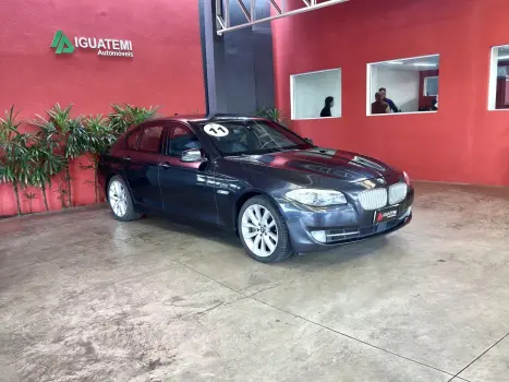 550i 4.4 SEDAN V8 32V GASOLINA 4P AUTOMÁTICO