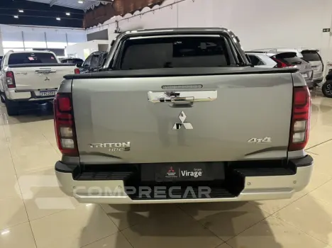 TRITON 2.4 Biturbo CD Hpe-s 4X4