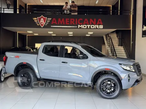 Frontier 2.3 16V PRO4X CABINE DUPLA 4X4 BI-TURBO DIESEL AUTO