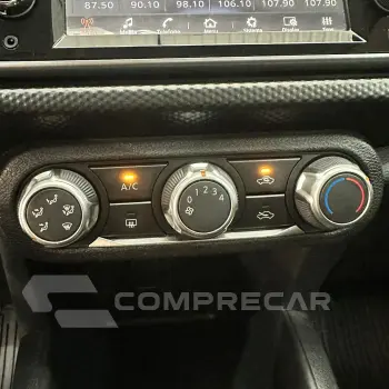 KICKS Sense 1.6 16V Flex Aut.