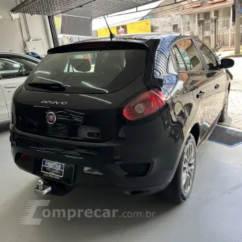 Bravo ESSENCE Dualogic 1.8 Flex 16V 5p